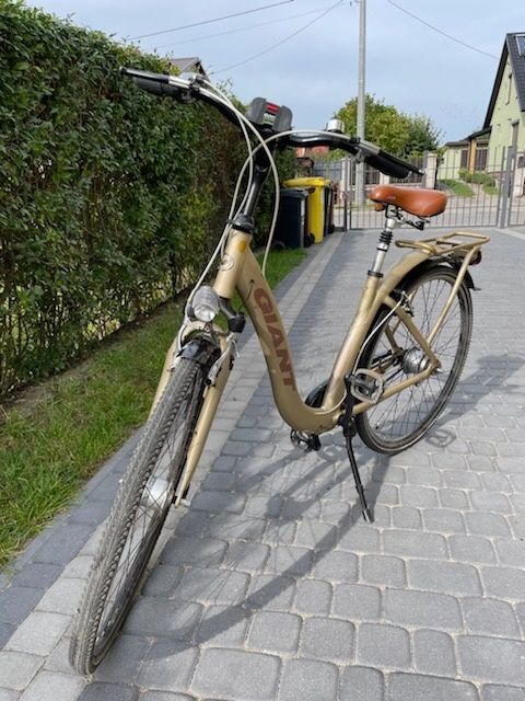 Rower miejski Damka GIANT 28" ,8 biegów