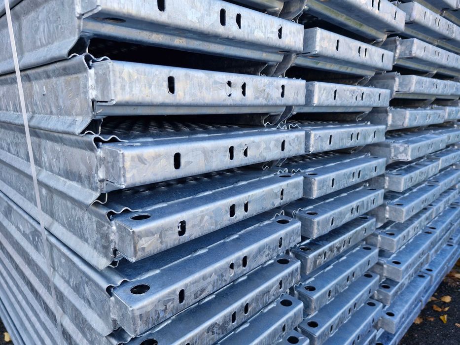 Rusztowanie 480m2 6x75m typ Plettac P70 nowe, podesty stalowe spawane!