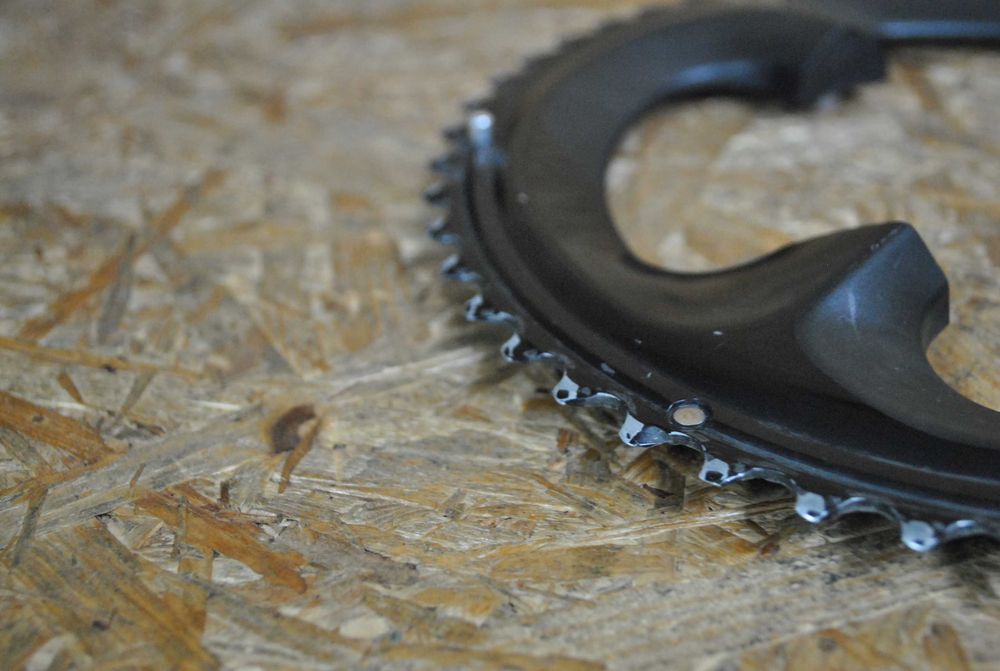 Tarcza mechanizmu korbowego Shimano 105 FC-R7000 50T czarna