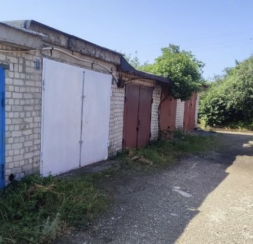 Продаж гаража з ямою