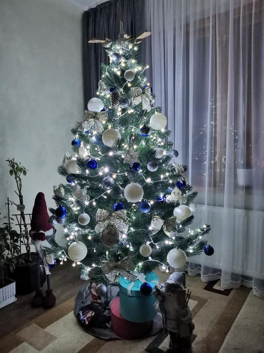 Ялинка штучна сосна