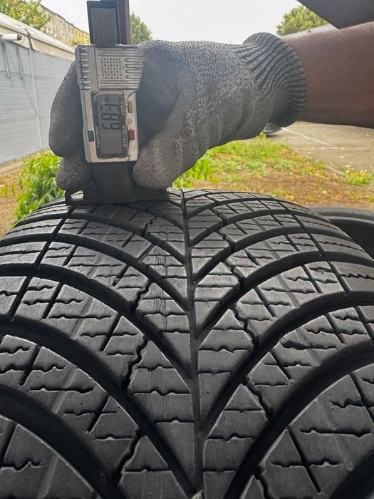 Opony Wielosezonowe 225/55/17 225/55R17 Good Year Super Stan Wrocław