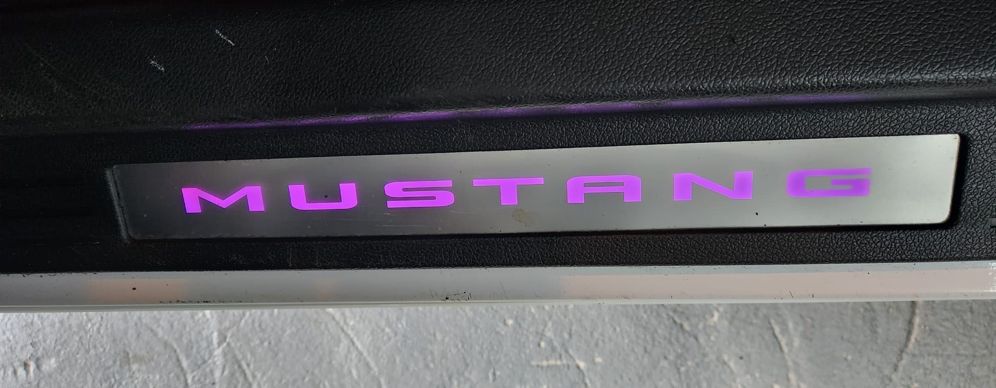 FORD MUSTANG 3.7 V6 - ÚNICO EM PORTUGAL (MATRICULA INGLESA)