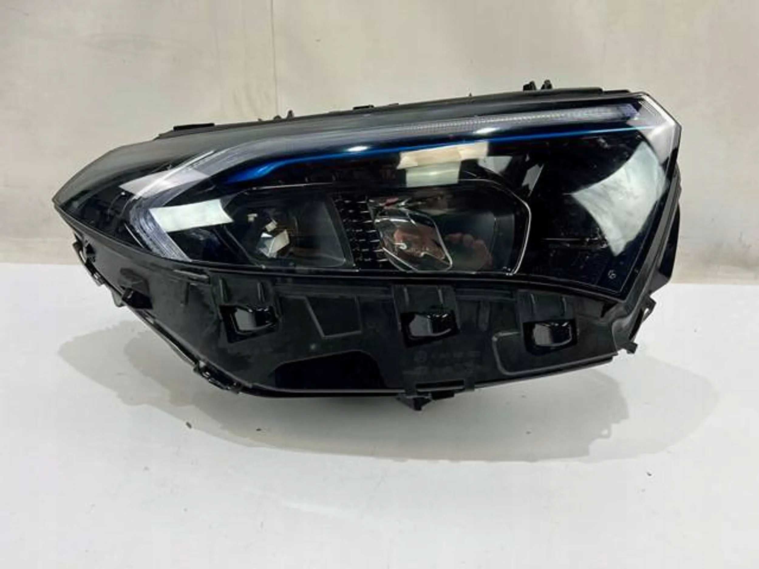 MERCEDES EQB eqa W243 Фара передняя правая левая рестайлинг разборка