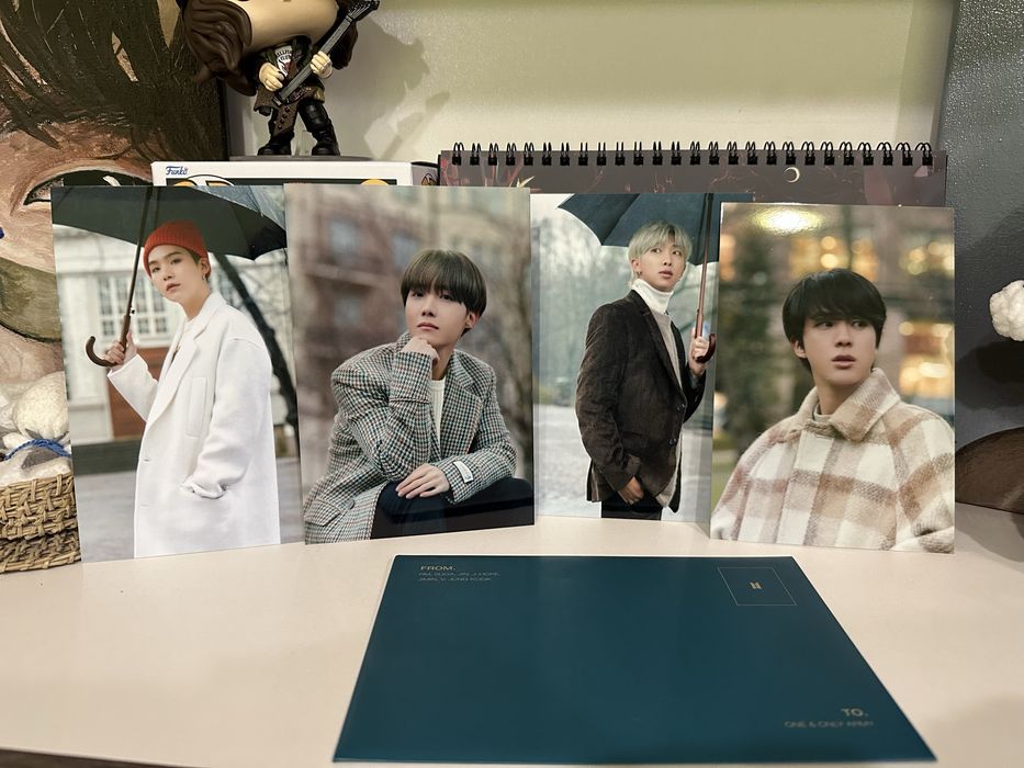 Офіційні листівки та конверт з Dvd winter package 2020 BTS БТС