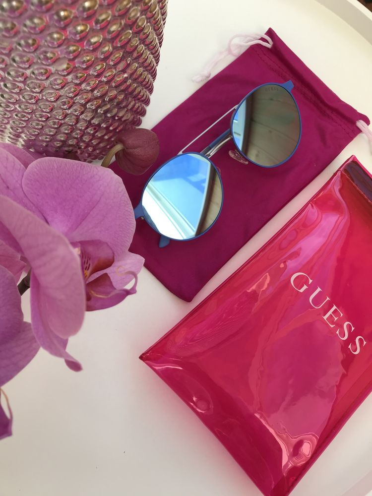 Солнцезащитные очки Guess, новые, оригинал