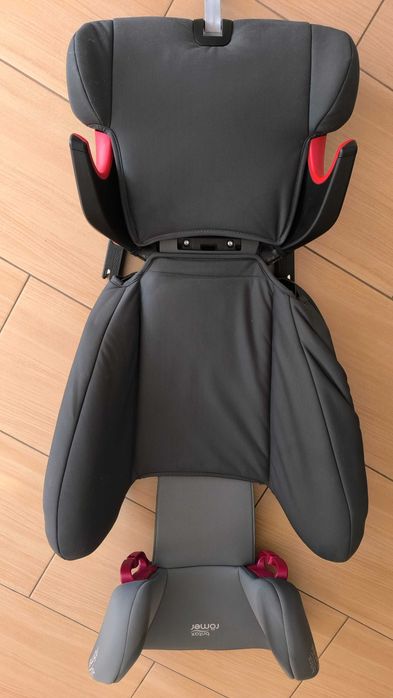 Fotelik samochodowy 15 - 36 kg firmy britax romer