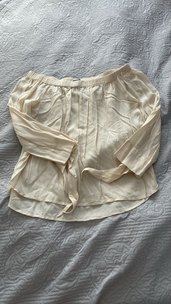 Zolta maselkowa bluzka typu hiszpanka Gina tricot M/38