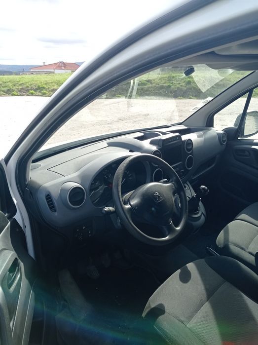 Peugeot partner 1.6 blue HDi 3 lugares