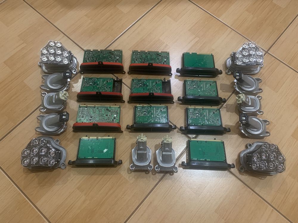 LED модуль в глазки BMW f10 f11 Блок розжига Ёжик БМВ Ф10 Ф11 Блок TMS