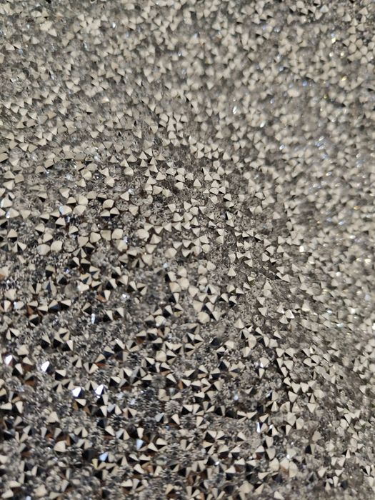 Srebrna okrągła podkładka z kryształków Glamour