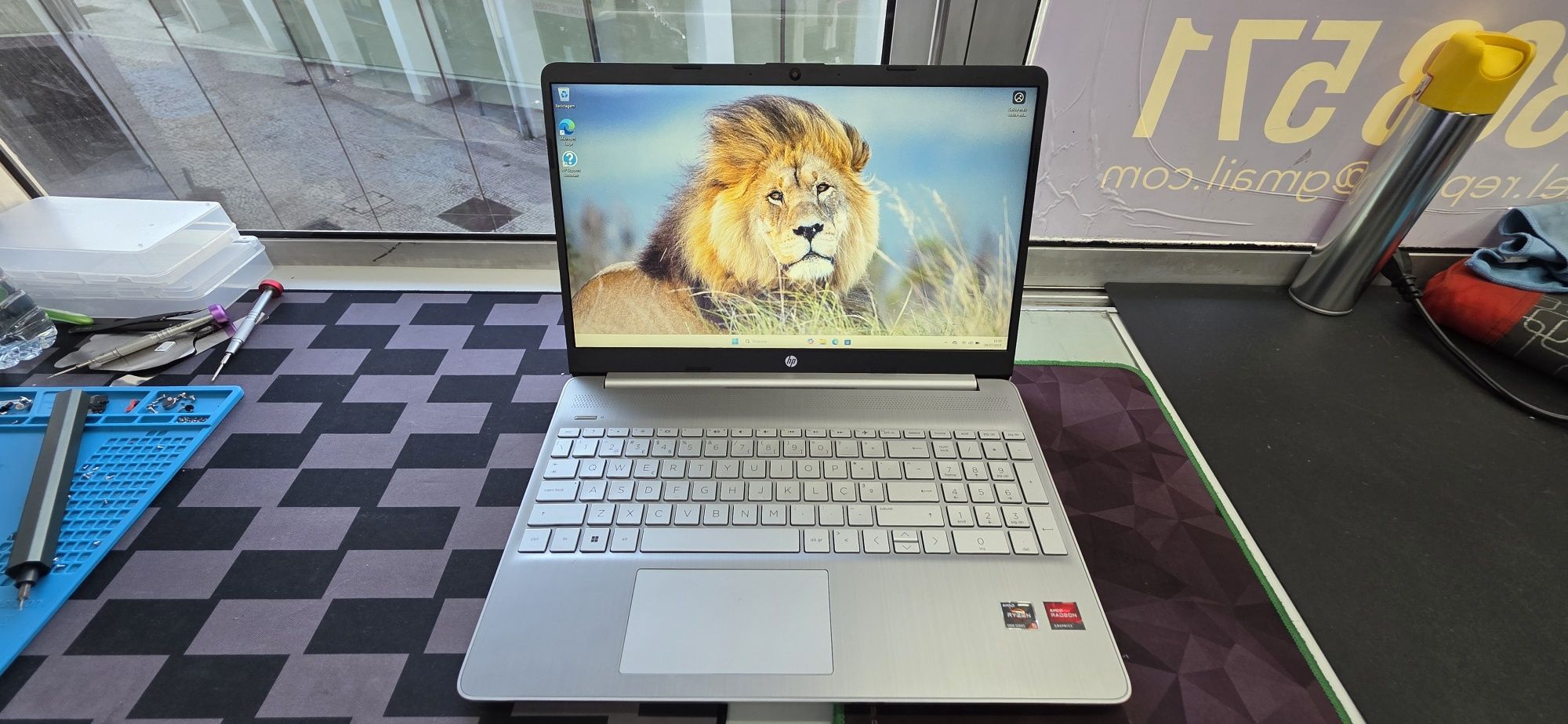 HP 15S-EQ2020NS 15 - Ryzen 5 5500U - 20 GB Ram - SSD 512 GB QWERTY