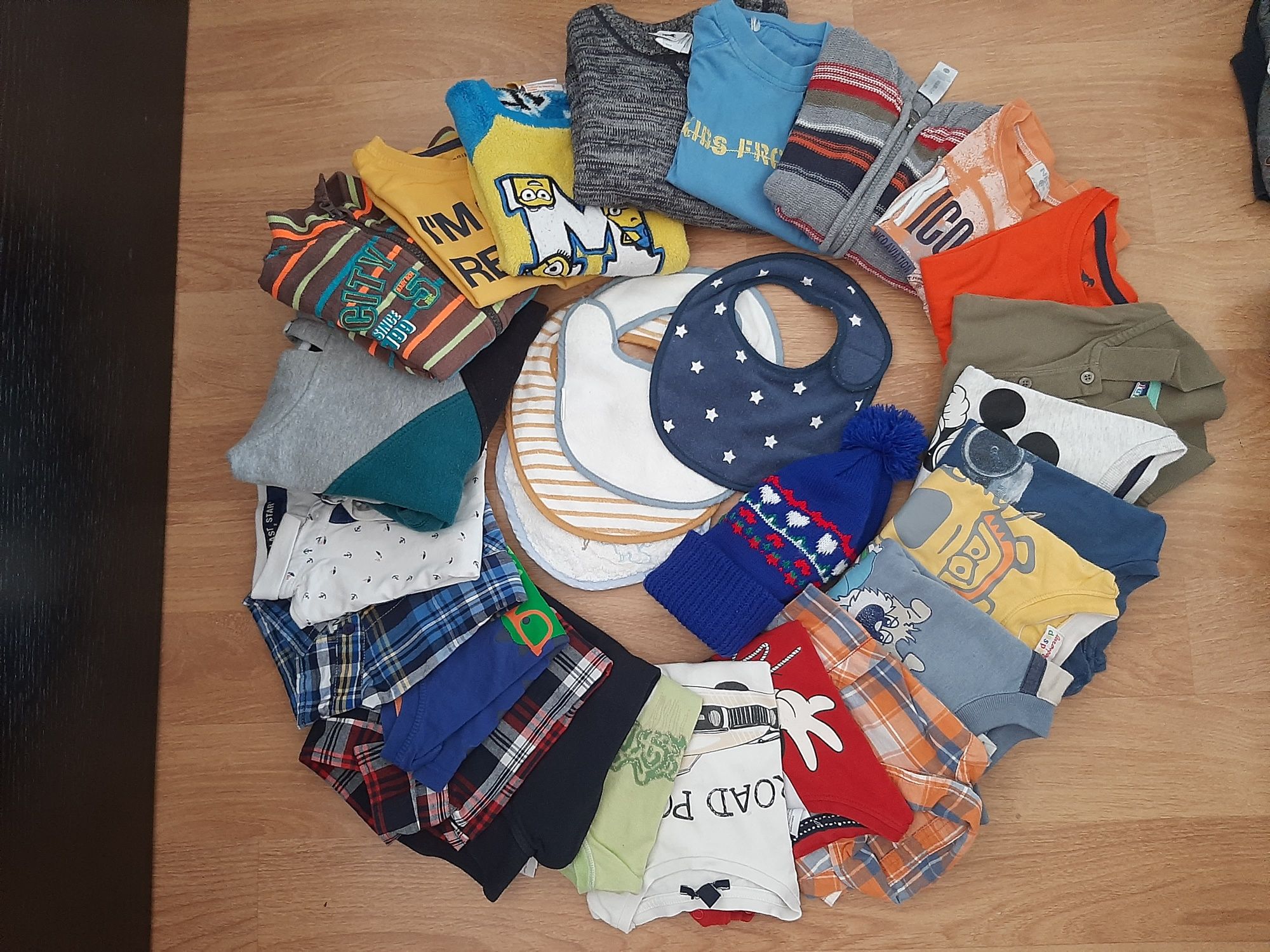 Lote 100 peças de roupa menino 0-2anos