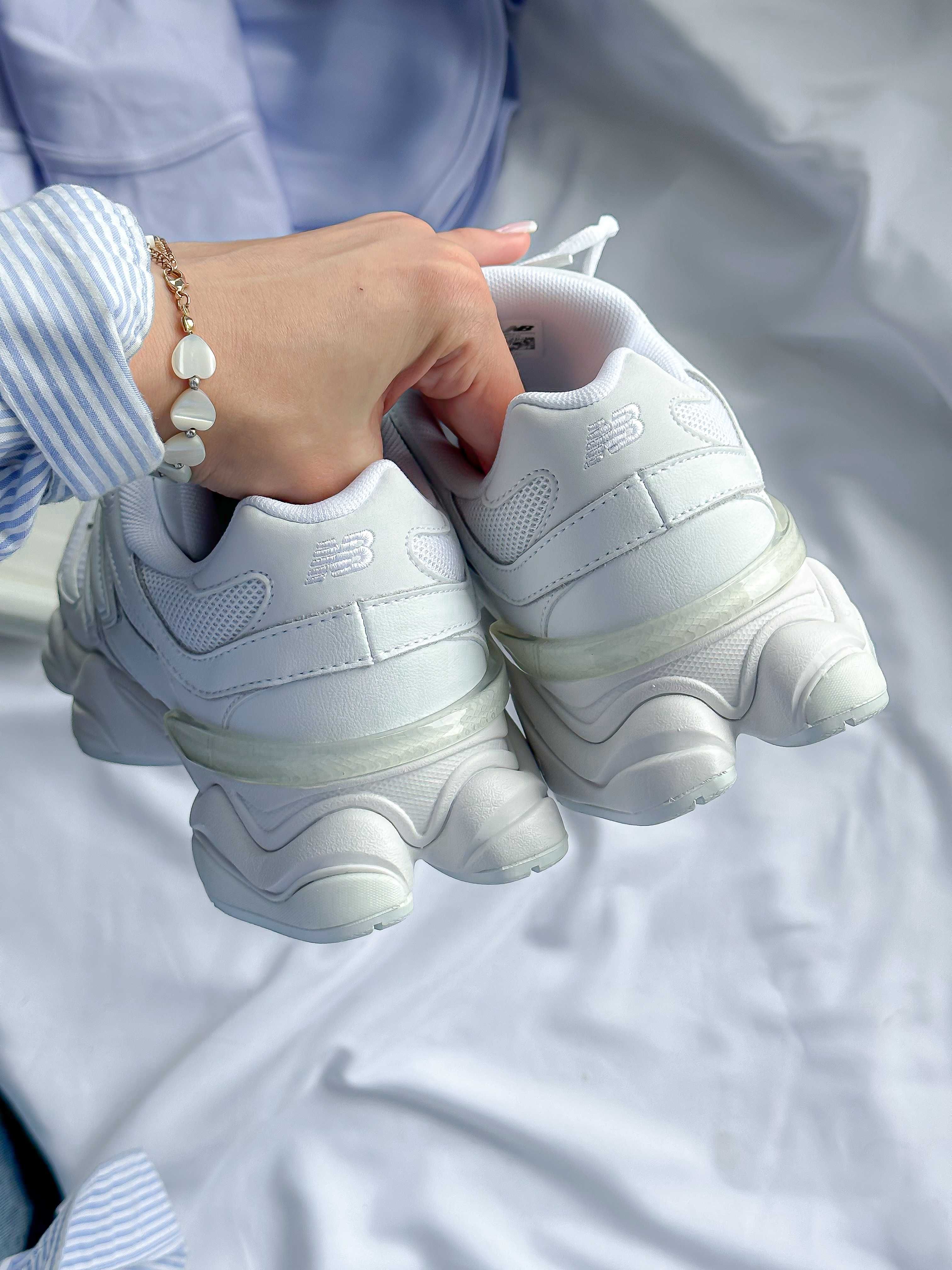 Жіночі кросівки New Balance 9060 Full White N4100