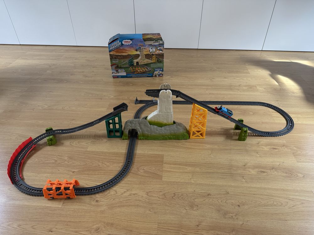 Thomas & Friends Avalanche Escape Trackmaster