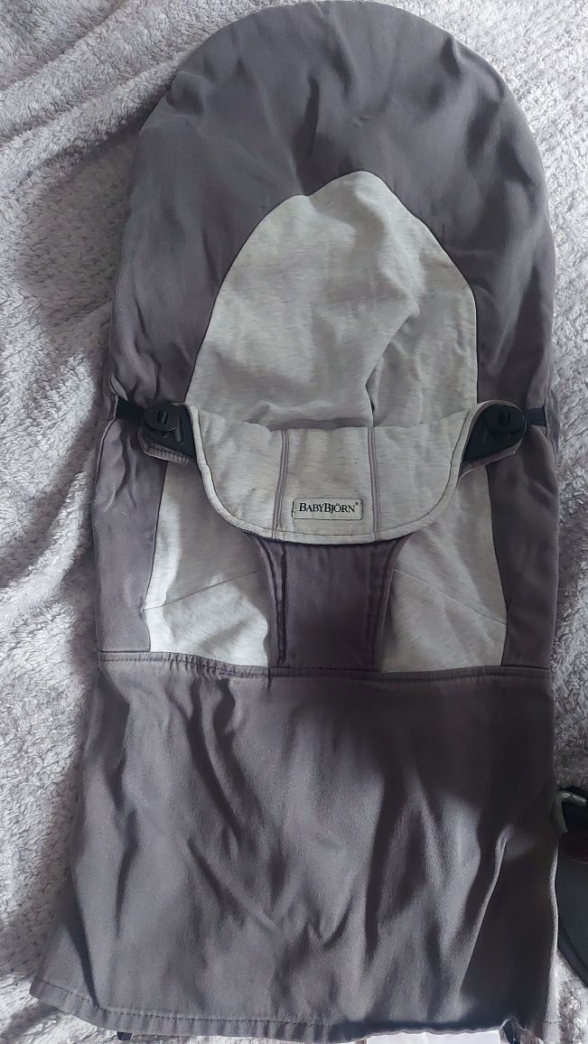 Bujaczek leżaczek Babybjorn mesh+ dodatkowy materiał