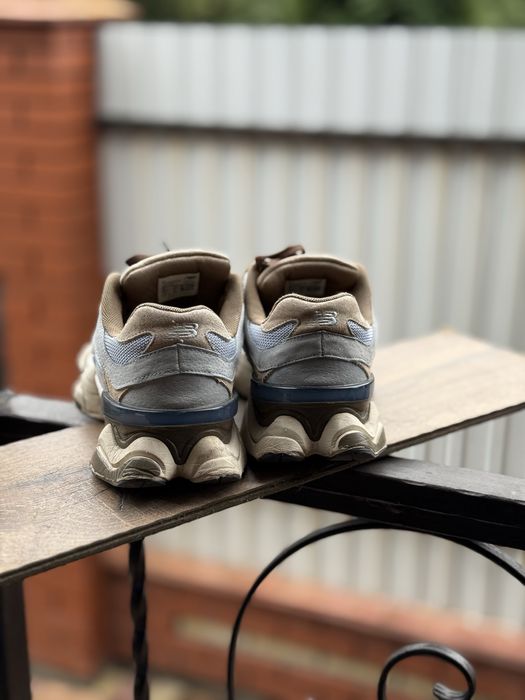 Кросівки New Balance 9060 розмір 42