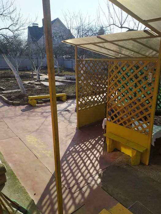 Продам небольшую усадьбу на Корбутовке!