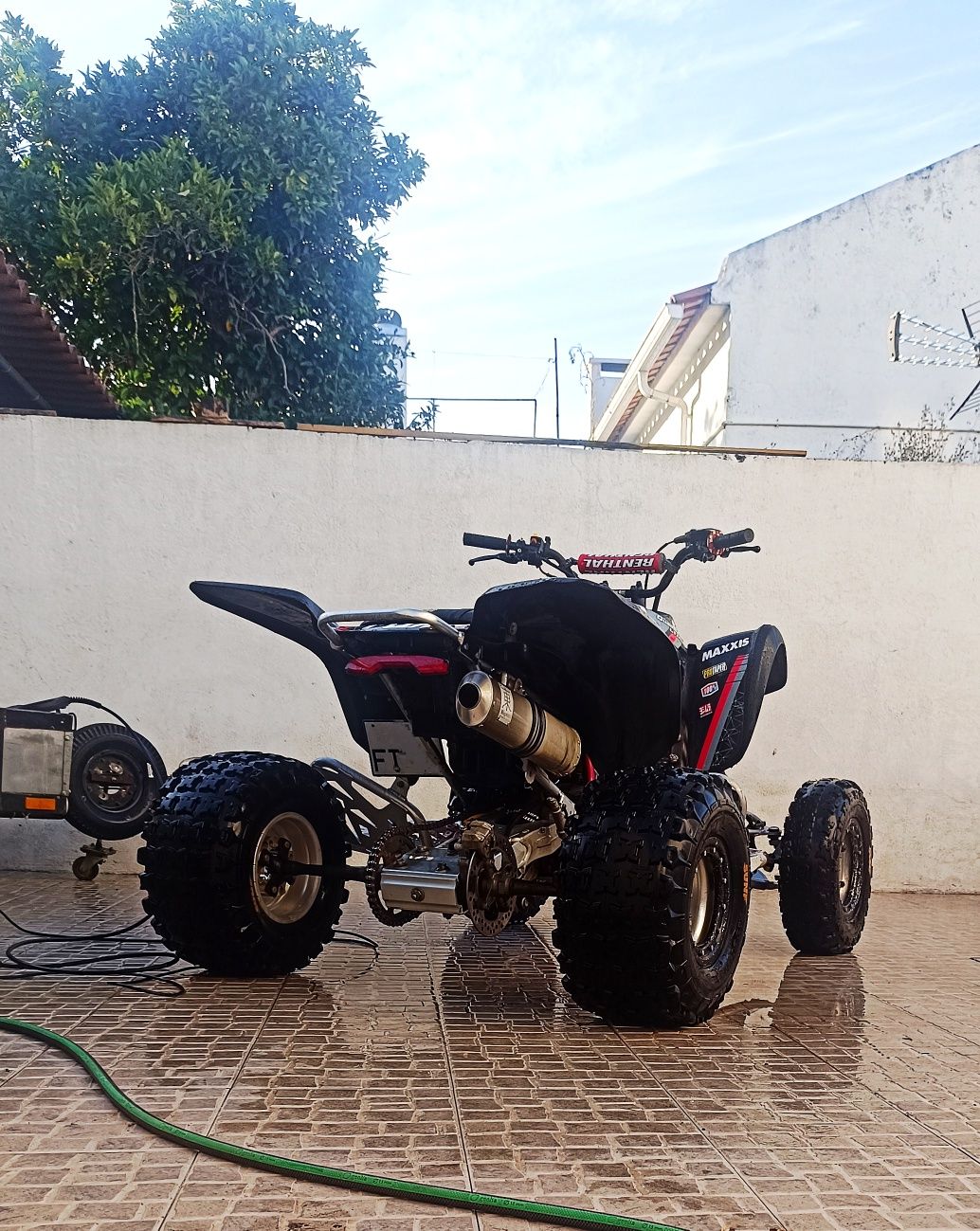 Suzuki LTZ 400 Black edition 2008