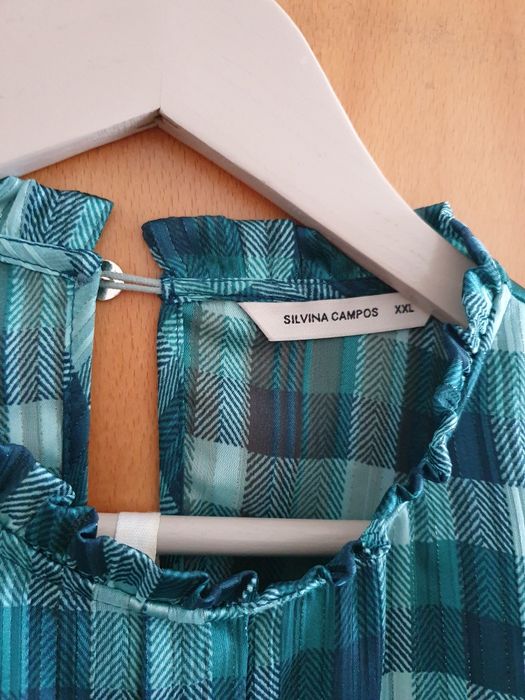 Blusa Silvina Campos e calça ecopele SALSA