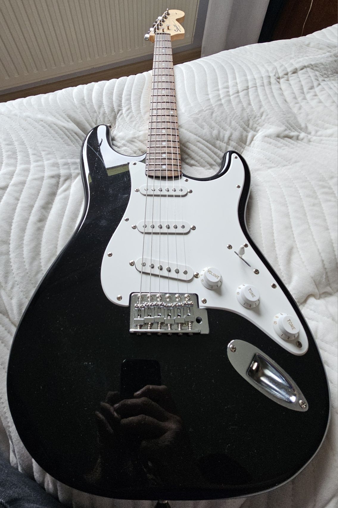 Sprzedam gitare elektryczną Squier Affinity stratocaster