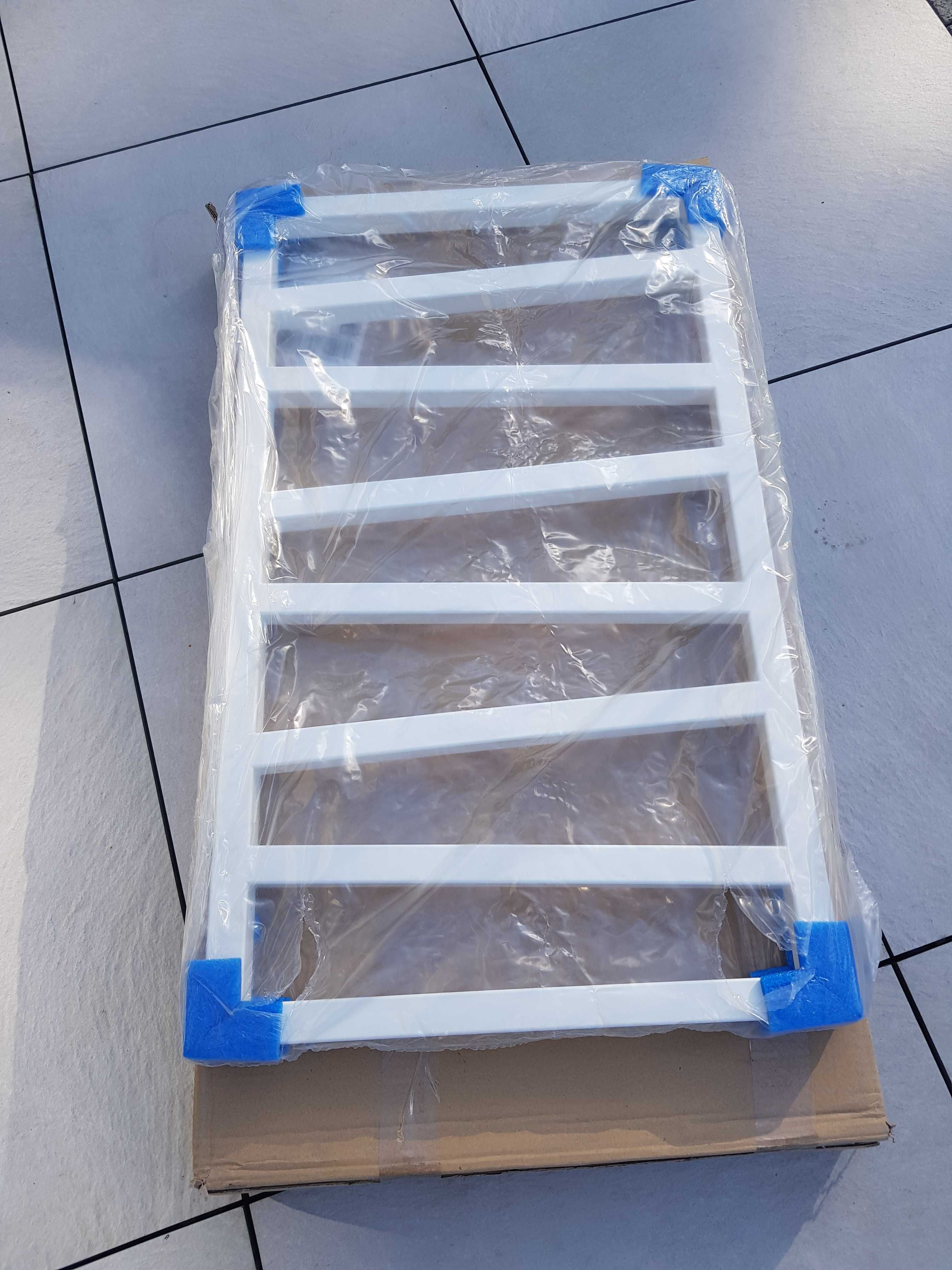 Grzejnik Terma Zigzag 835x500 soft 9016 biały O1