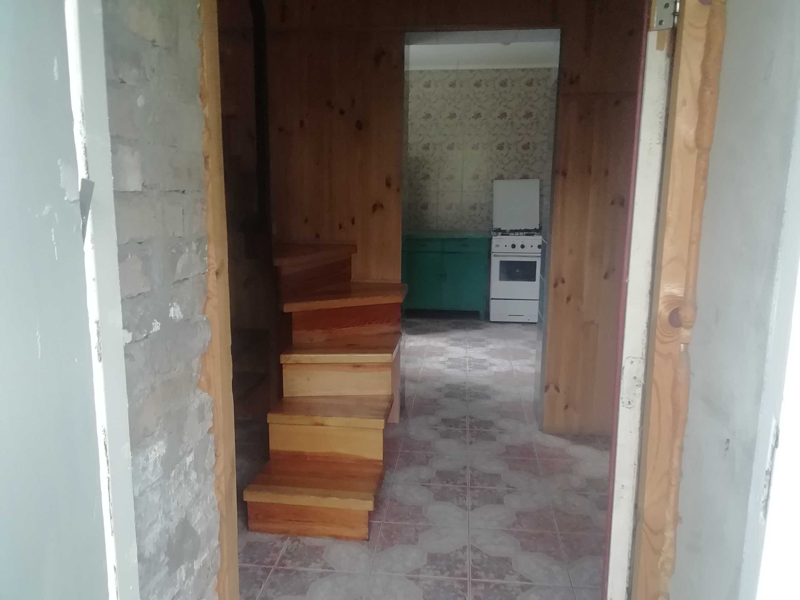 Сдаю комнату в частном доме