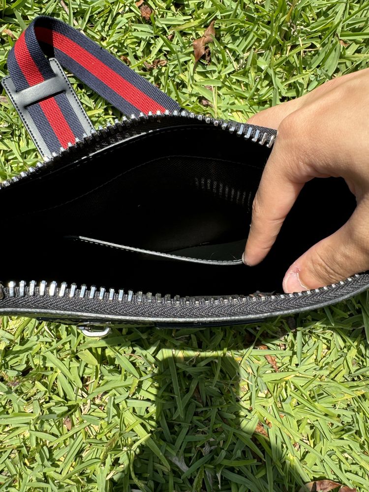 Bolsa Gucci GG SUPREME