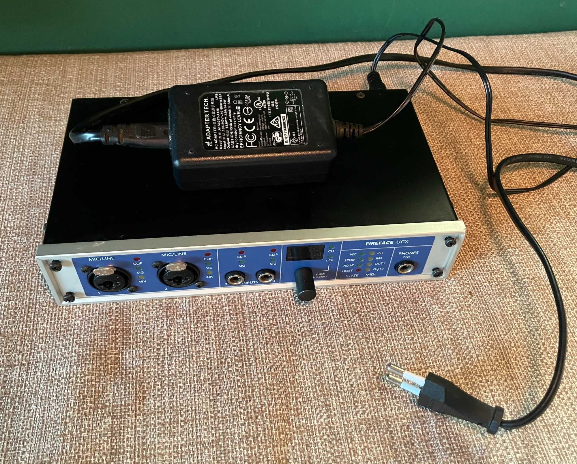 Placa de som soundcard RME Fireface UCX