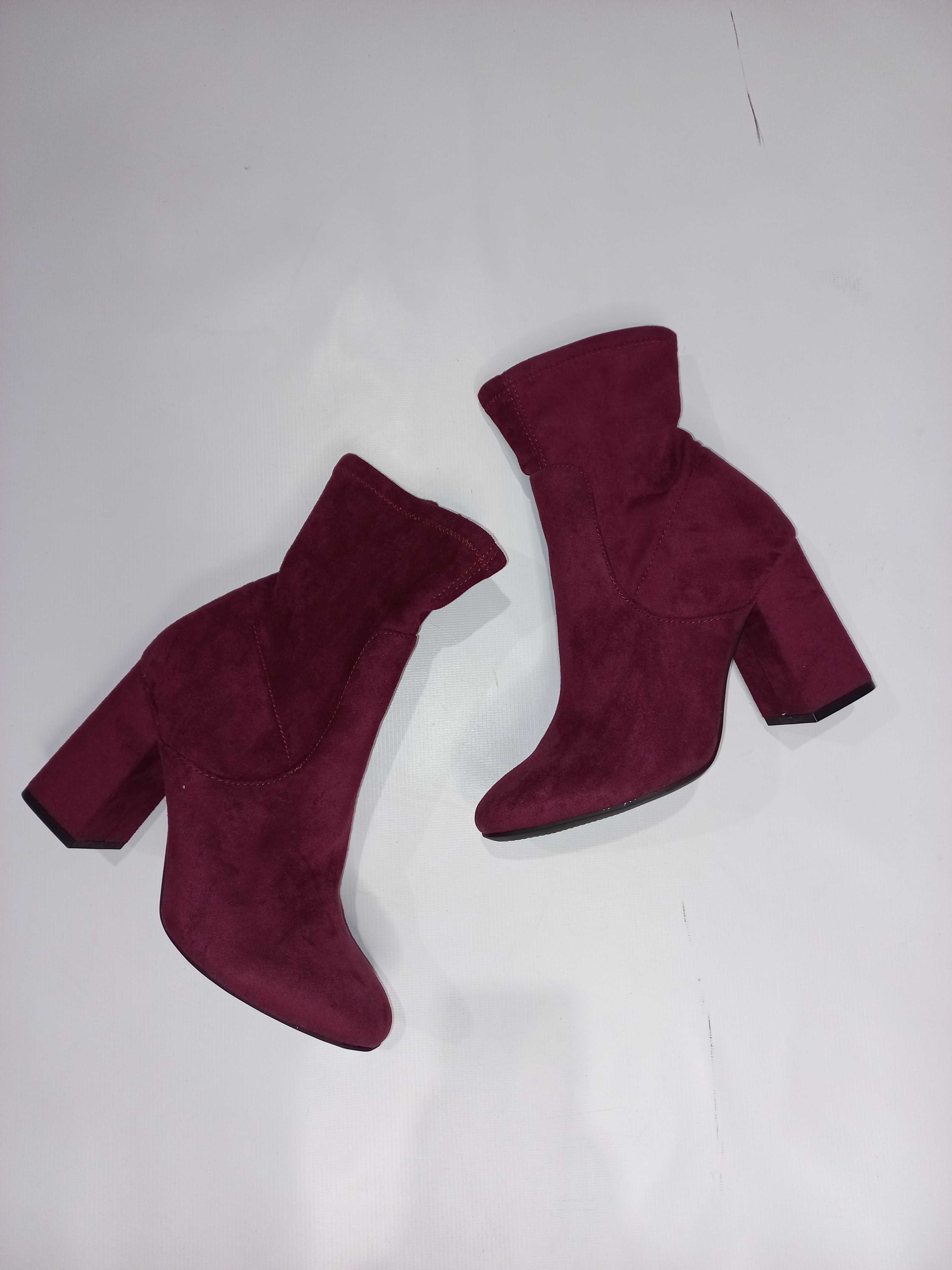 JustFab obuwie buty A outlet folia hurt stock hurtownia markowe
