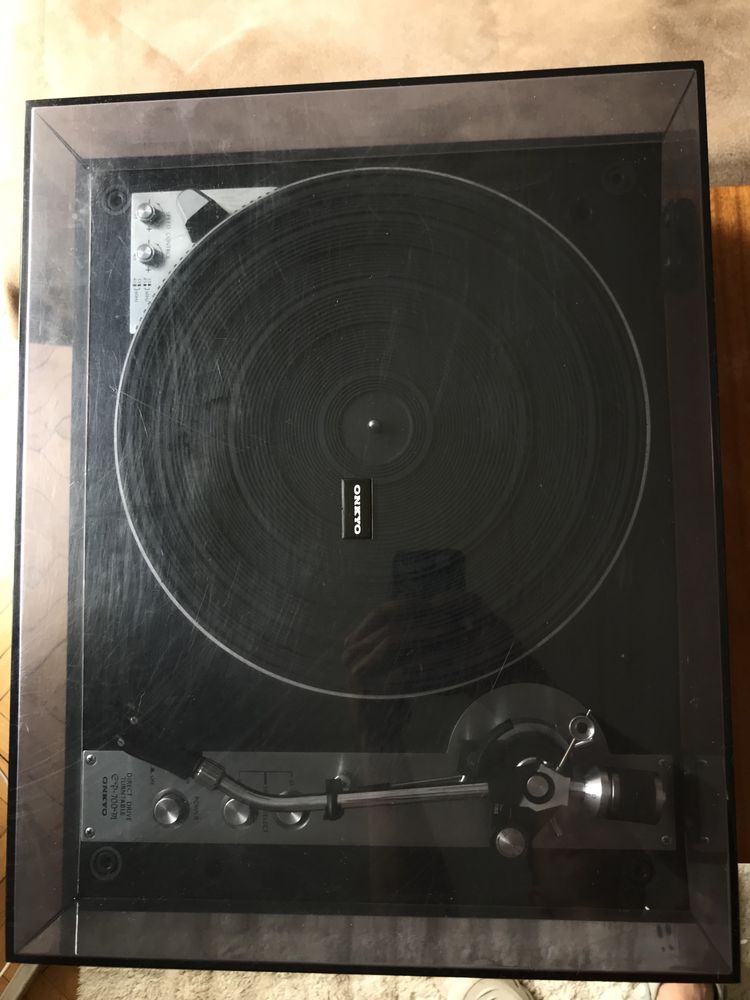 Gramofon Onkyo CP-700M