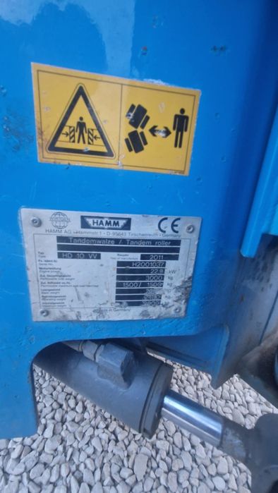 walec drogowy HAMM 3 tony HD 10 VV wibracje zraszacze stalowy tandem
