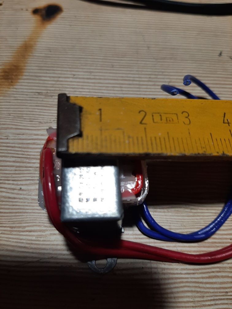 Transformator 220v - 6v 1w