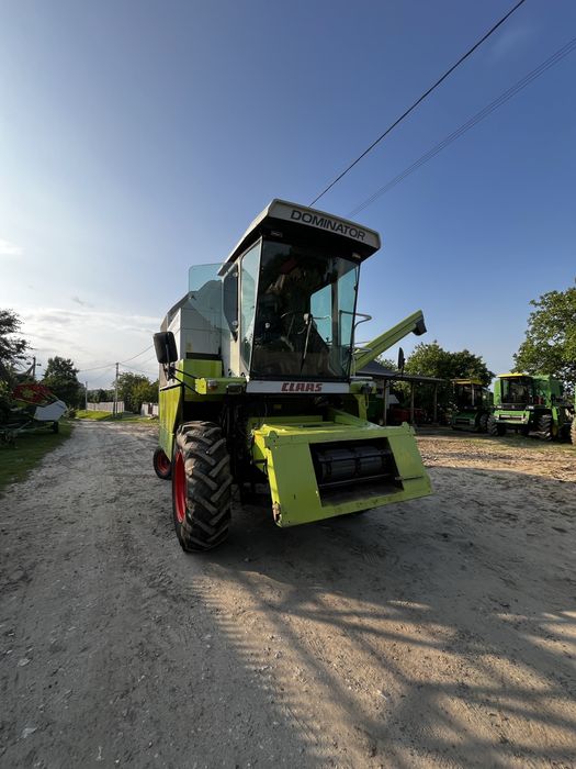 Комбайн зернозбиральний Claas Dominator 130 2006 p Свіжий