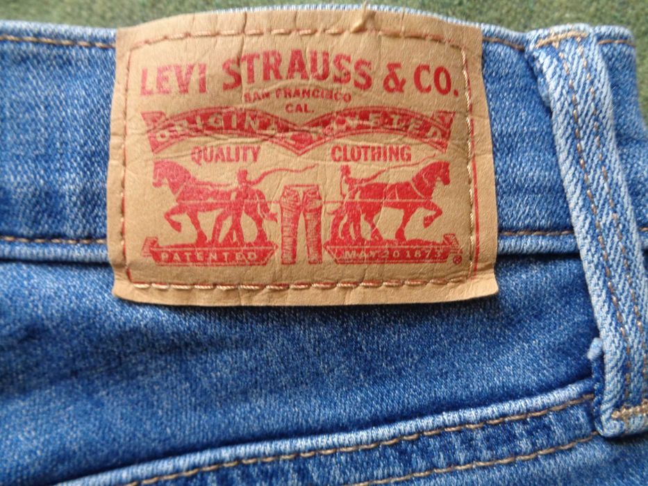Dżinsy damskie Levis Strauss S/36