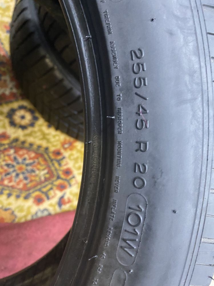 Шини Kumho 255/45 r20 літо 2021