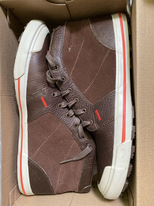Продам мужские ботинки Helly Hansen