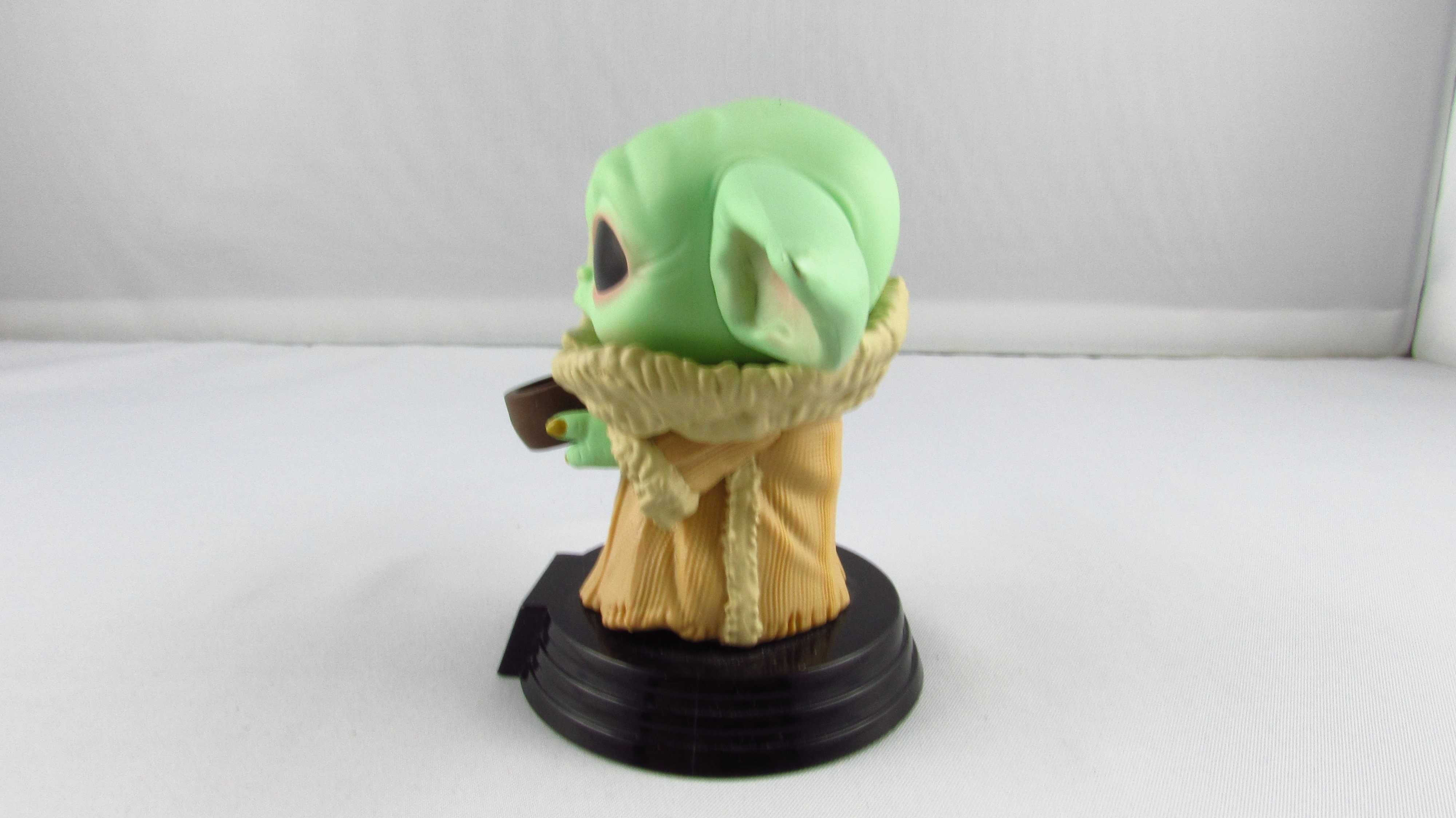 FUNKO POP - Star Wars Baby Yoda The Mandalorian The Child with Cup 378