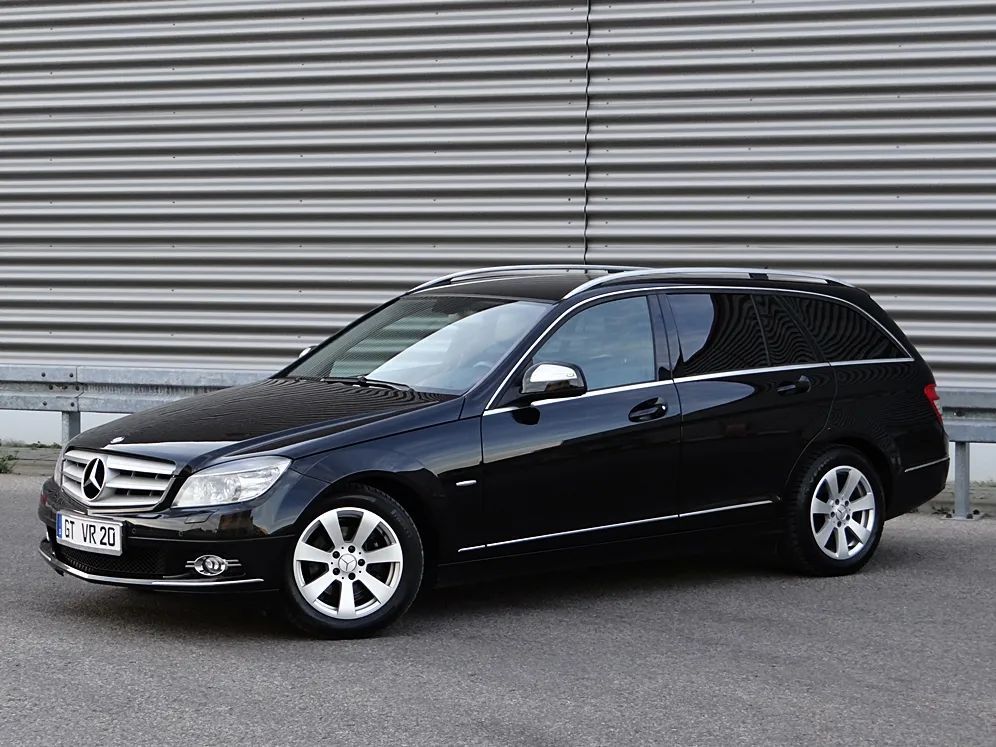 Mercedes-Benz Klasa C C180 KOMPRESSOR Automat 156KM AVANTGARDE Xenon Nawigacja Pół Skóry PDC