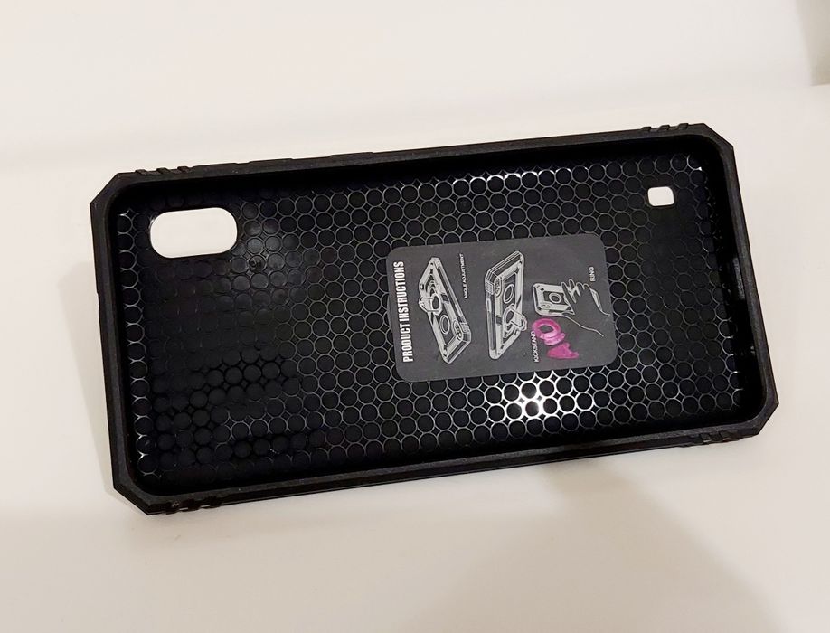 Capas antichoque disponíveis para vários modelos de telemóvel