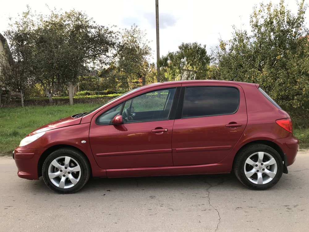 Peugeot 307 Пежо 307