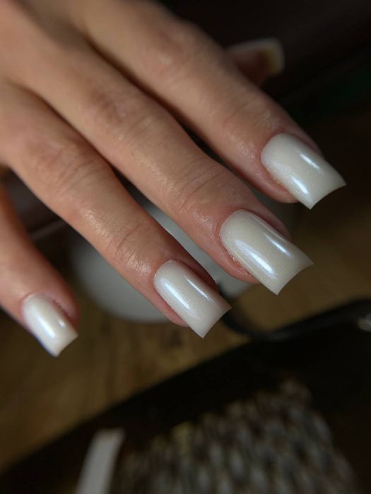 Манікюр. Нарощення. Нігті