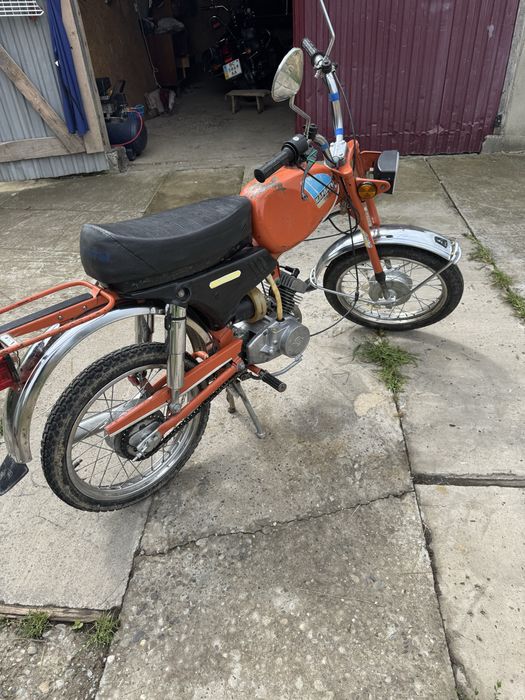 Подам мото всі в ідеально стані.