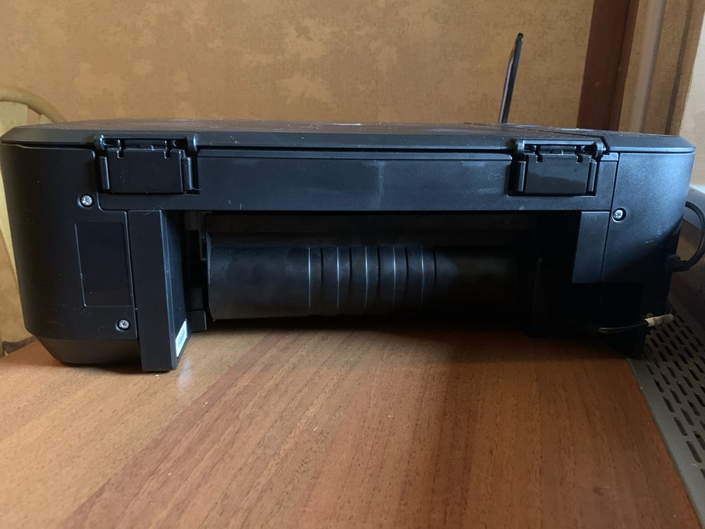 Продам многофункциональное устройство  Canon MG3540