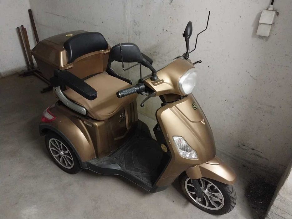 Wózek/Skuter Inwalidzki Econelo J1000 25km/h Bez Rejestracji 660km