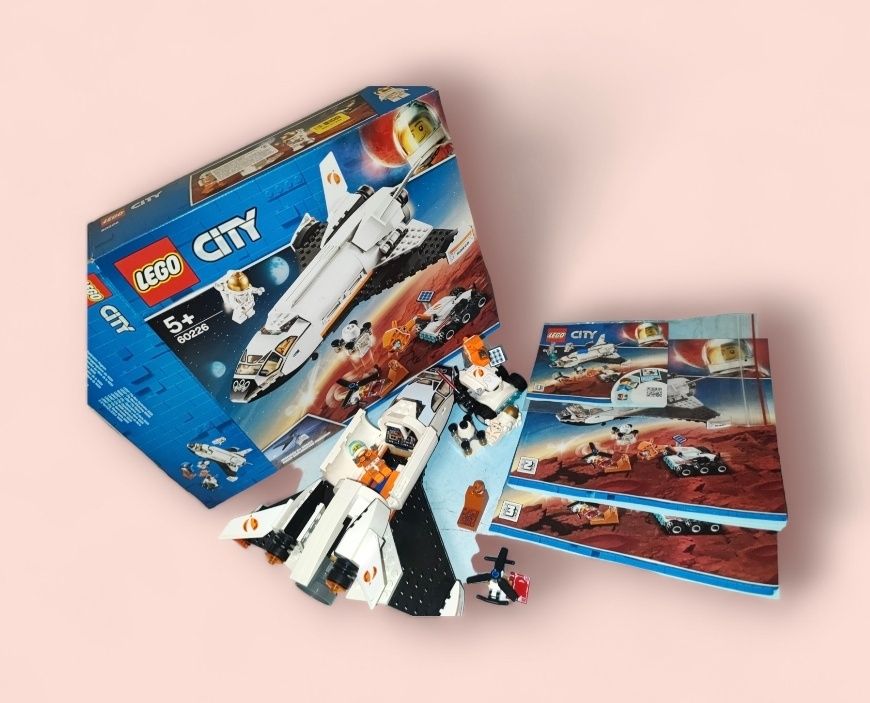 Конструктор LEGO City Шаттл для досліджень Марса (60226)