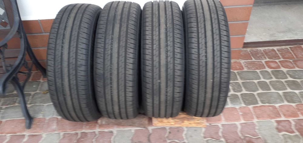 Komplet opon letnich Bridgestone Alenza produkcji japońskiej