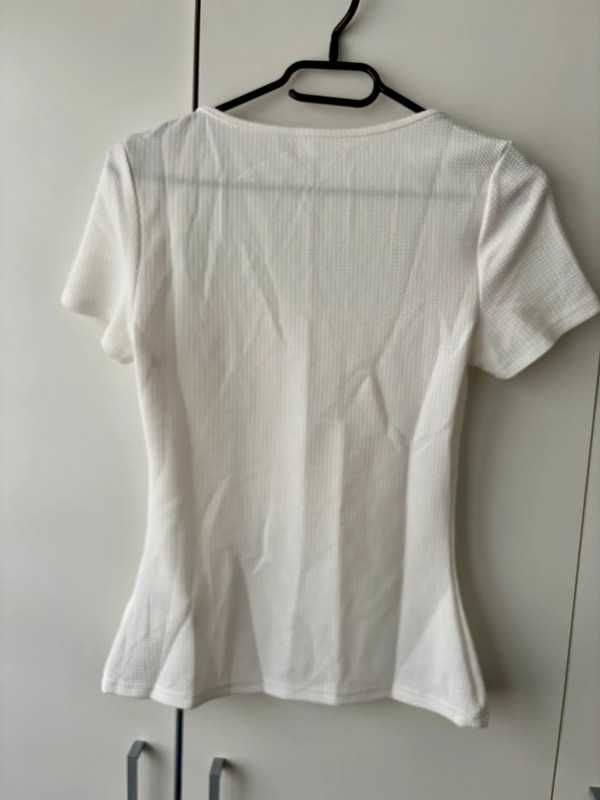 Shein tall bluzka z dekoltem r. M