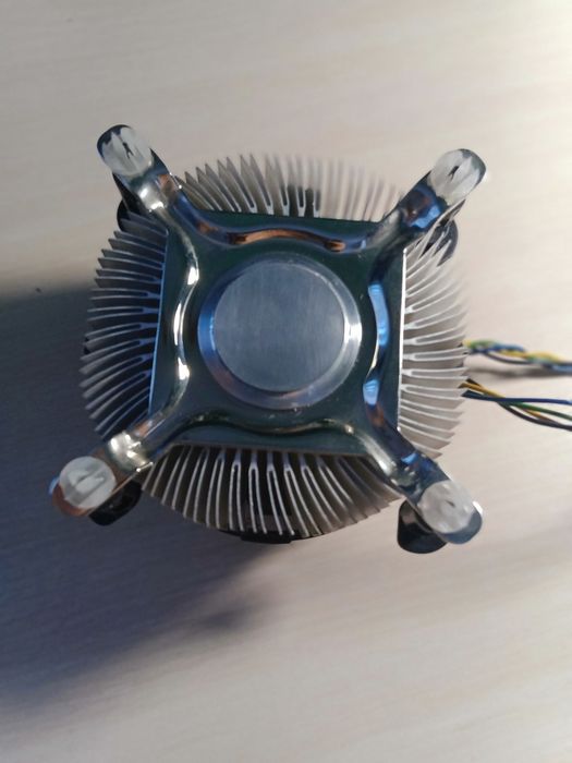Кулер боксовий Intel + intel core 2duo 775 сокет