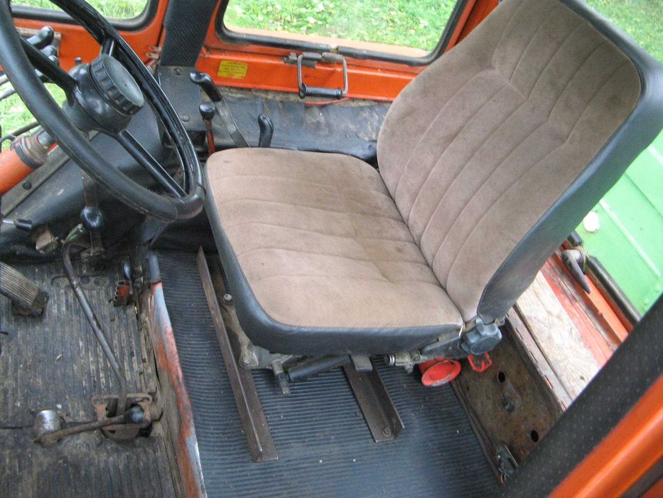 MTZ 82 z niemiec DDR w oryginale 89 r. wszystko sprawne - rozrzutnik